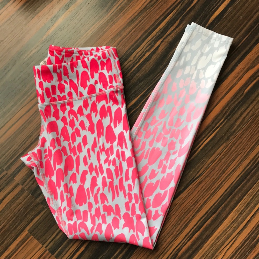 Alo yoga leggings in Jungle Ombré size medium